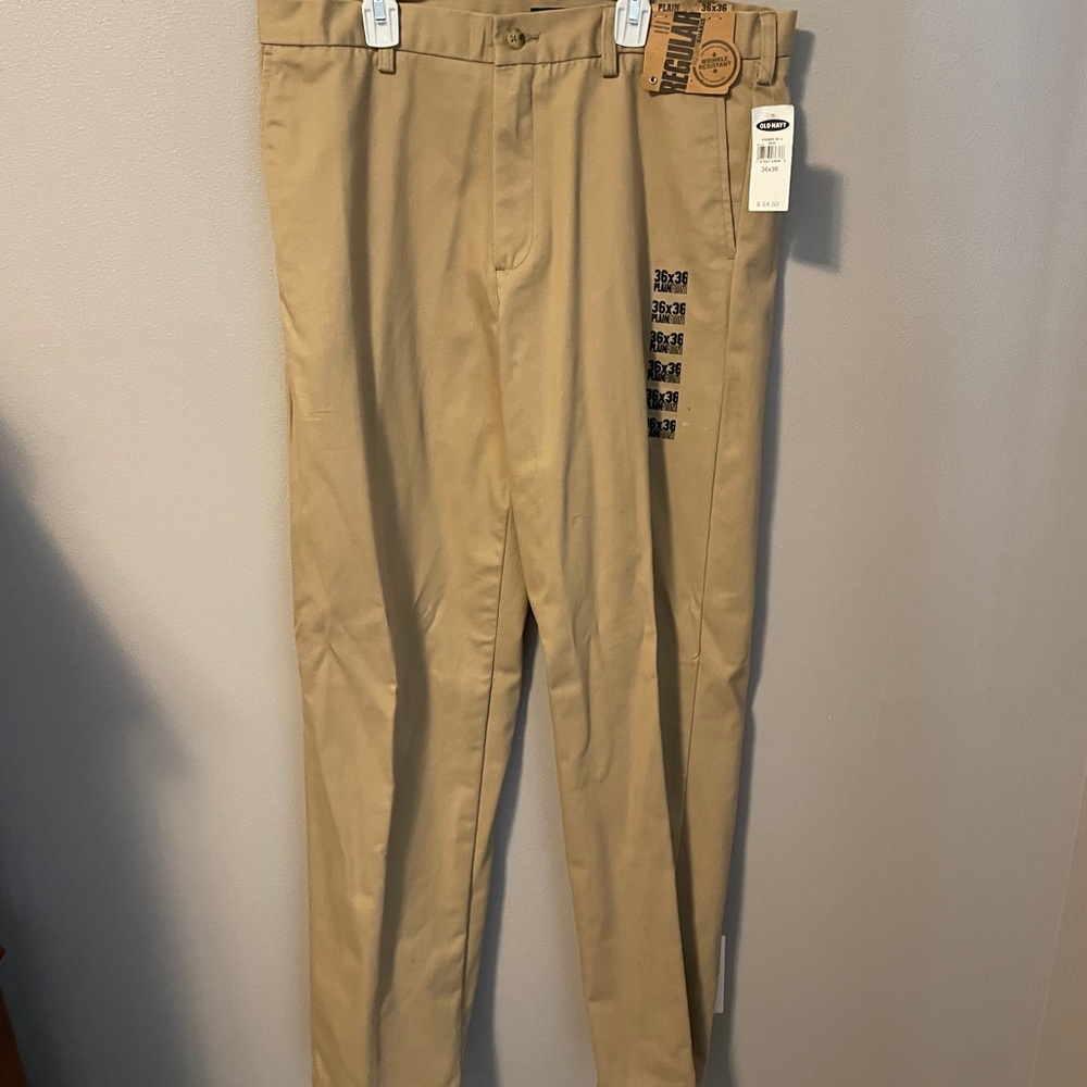 Old Navy Men's Khaki Chinos